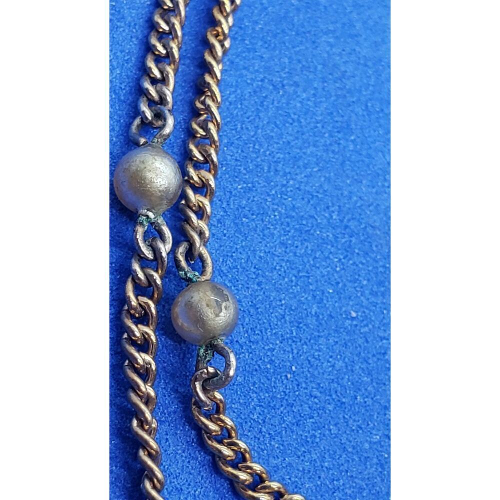 Vintage Sweater Clips Collar Jacket Faux Pearl Gold Tone Double Chain Pat Pend - Picture 5 of 9